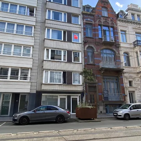 Appartement Comfortable 2-bedroom In The Centre Of T93