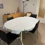Comfortable 2-bedroom In The Centre Of T93 Appartamento *
